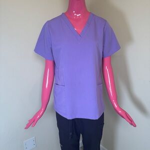 Mandala Lavender V-Neck Scrub Top | Medium | Equa-Tek™